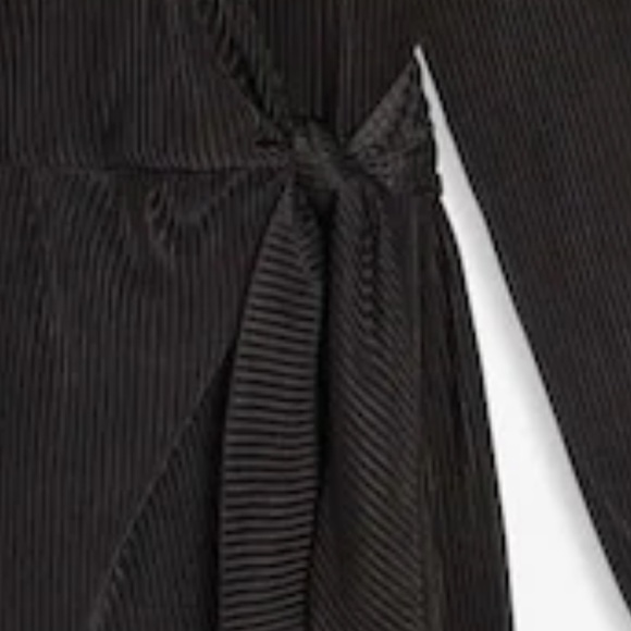 Wrap dress - Picture 3 of 3